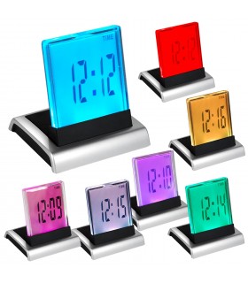 Светещ настолен LED часовник със 7 цвята