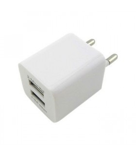 Адаптер за зареждане на телефони с 2 USB